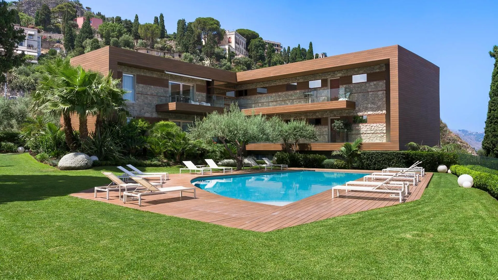 Puravista Luxury Home