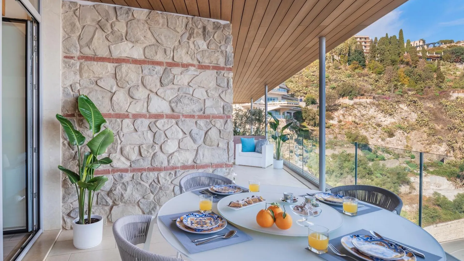 Puravista Luxury Home Taormina 0*,